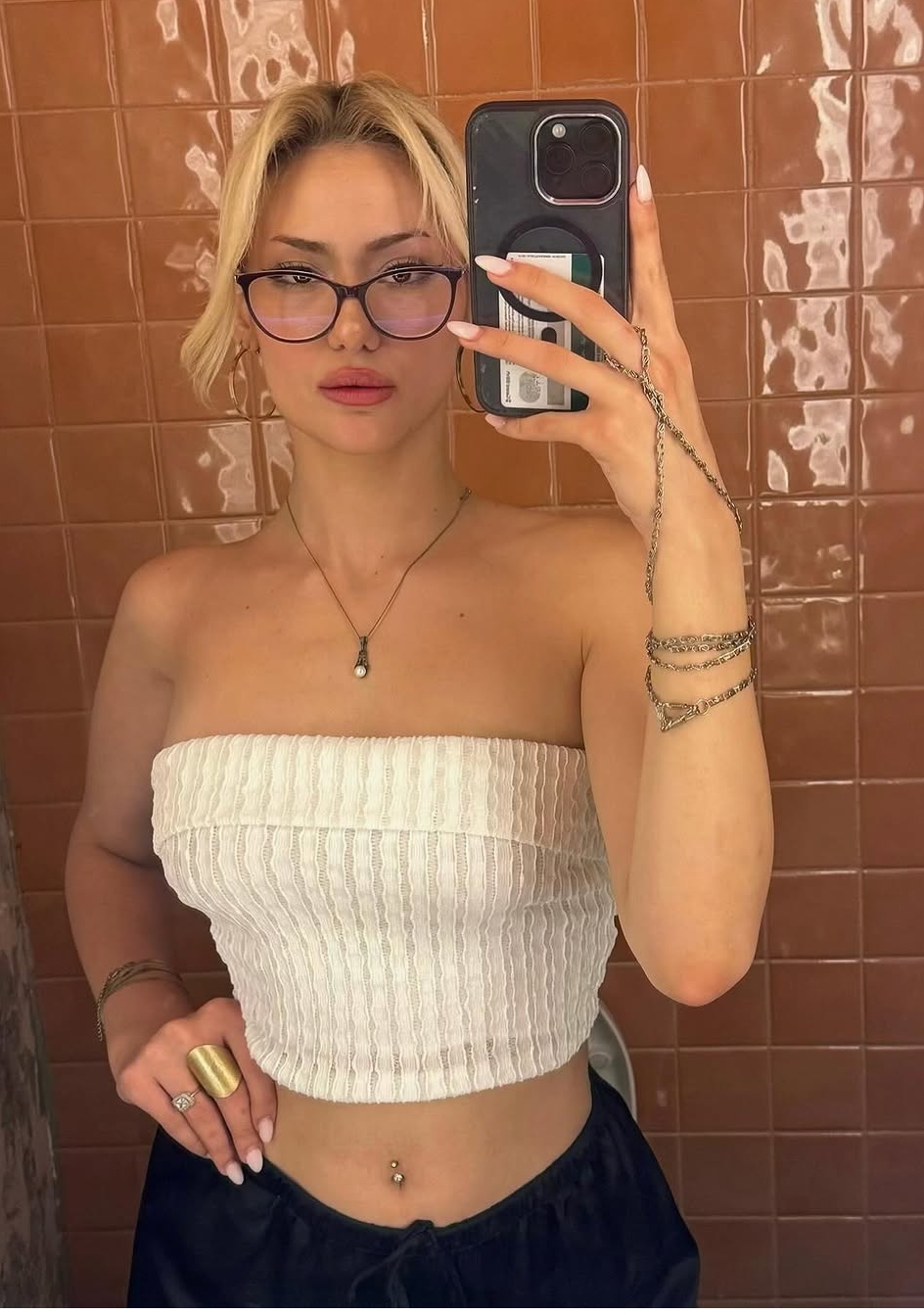 Diyadin Dul Escort Bayan Aylin